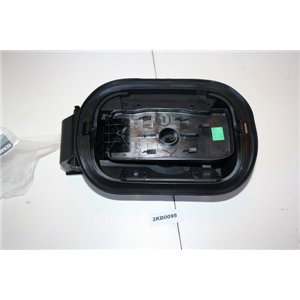 781200002R Renault Laguna fuel filler with housing