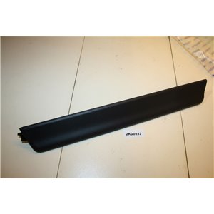 39810363 Volvo moulding