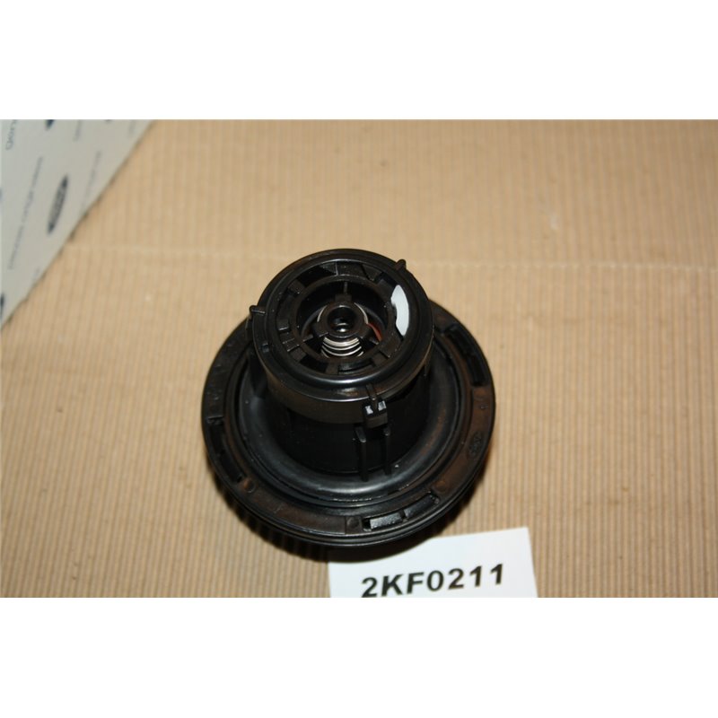 4411620 Ford Transit fuel cap JUNK.se